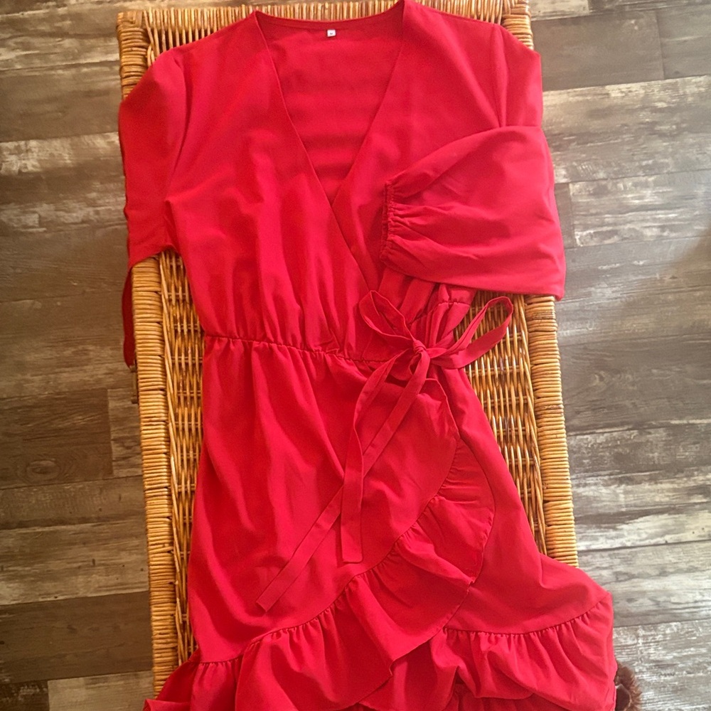 Elegant Red Long Sleeve Dress